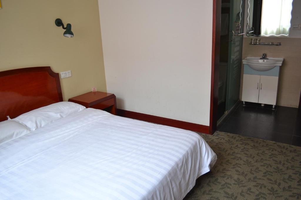 Jingyue 99 Inn Shanghai Pudong Airport Shiwan Branch Thượng Hải Phòng bức ảnh